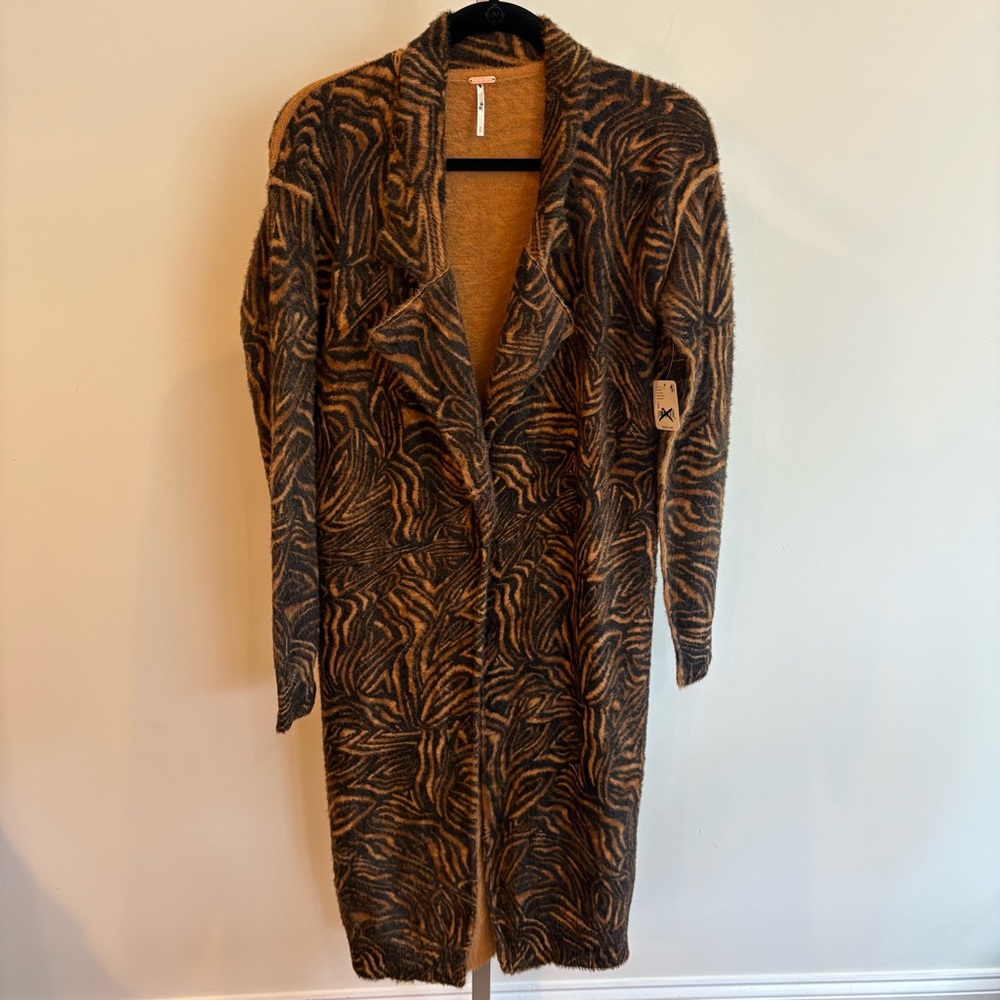 New Free People Animal Print Cardi Duster Maxi small Furry Side Slit Soft $298 - Picture 6 of 9